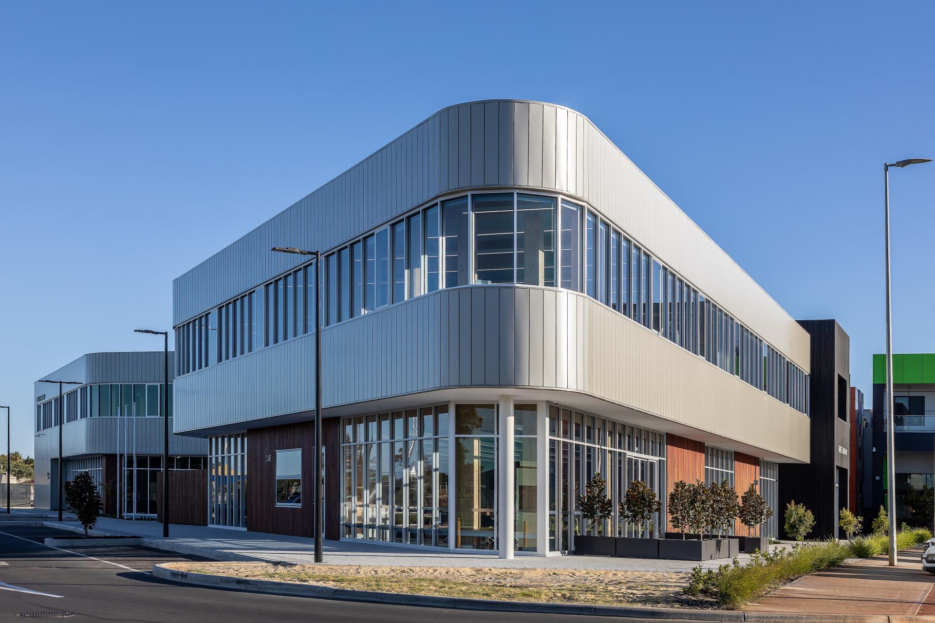 The Shire of Dardanup’s new Library, Administration and Community building, which currently has a café lease opportunity available.